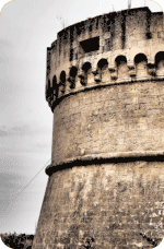Castello Tramontano - Particolare torre sud